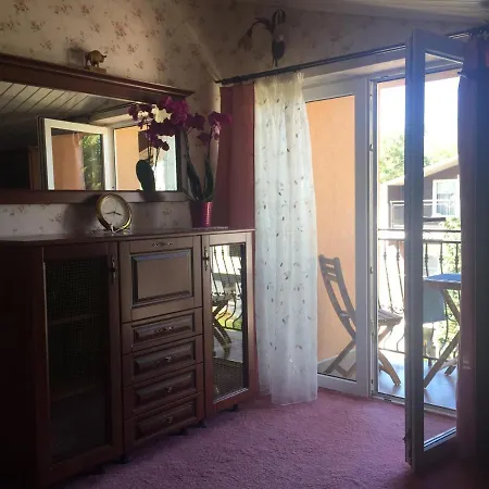 Ula Homestay
