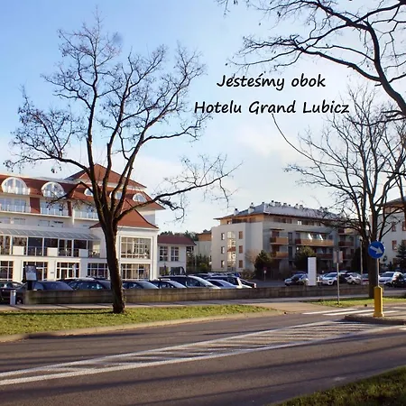 Komfortowy Apartament Dwupokojowy Z Tarasem I Garaz * Ustka