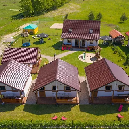 Lesna Letniskowe Lodge *