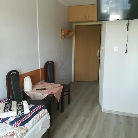 Holiday park Osrodek Rehabilitacyjno-wczasowy Ewa 2*