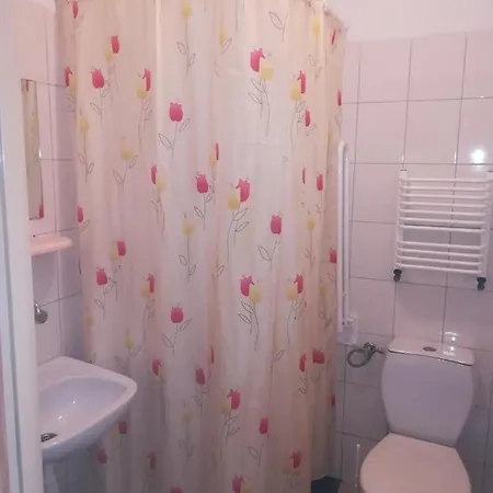 Osrodek Rehabilitacyjno-wczasowy Ewa Holiday park 2*