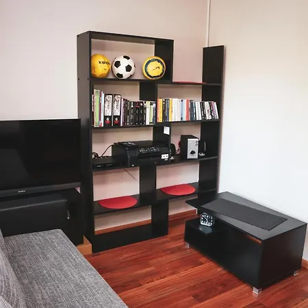Aurelia Apartment