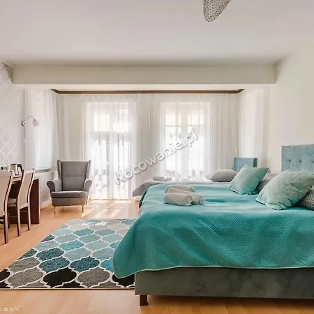 House Nocleg ze śniadaniem *
