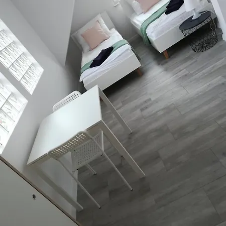 Armona Homestay