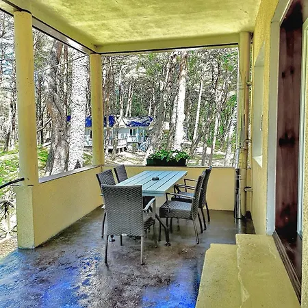 Mistral Przy Plazy Caloroczne Lodge *