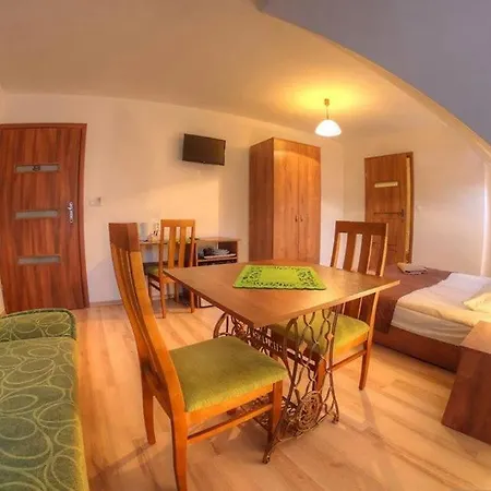 Flauta Ii Homestay Ustka