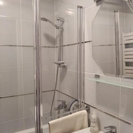 Aurelia Apartment