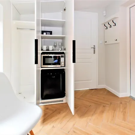 Royal Maris 5: Retreat Near & Harbor Apartment *