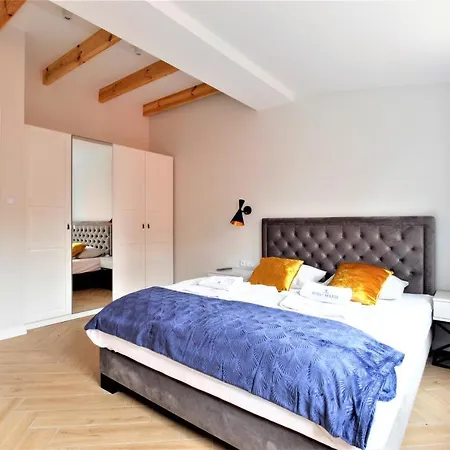 Apartment Royal Maris Apartments: Ustka, Near & Port
