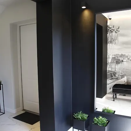 Royal Maris 3 Apartments: Prime Location Ustka