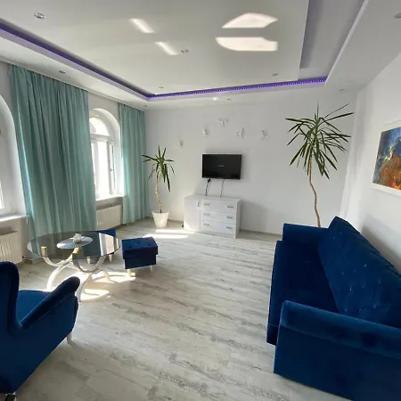 Niebianska Przystan Apartment