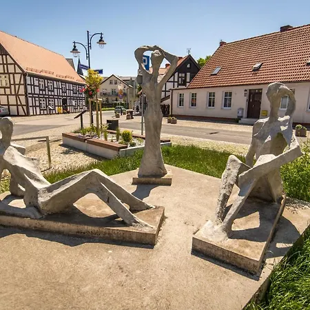 Kamienica Arte 3 *