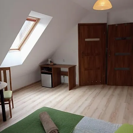 Flauta Ii Homestay
