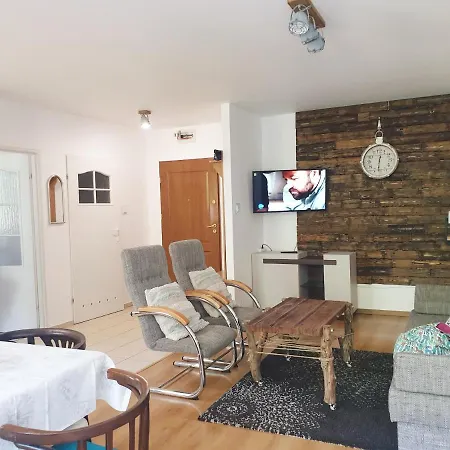 Przy Wydmie Parter-balkon Apartment Ustka