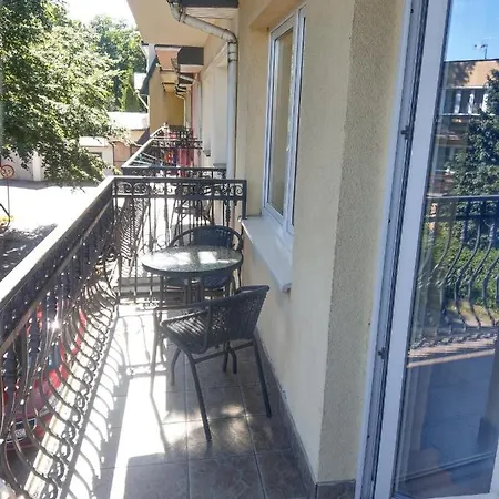 Pogodna 12 Pensjonat *