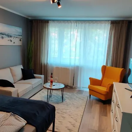 Apartment Apartament Vestriapart Las I Morze *