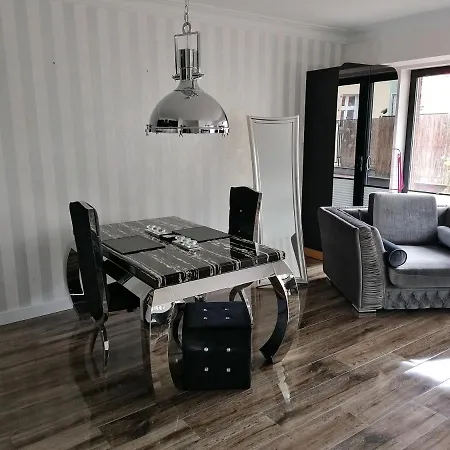 De Soleil Apartment