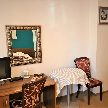 Homestay Pokoje Goscinne W Starym Kinie Ustka