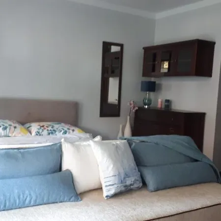 Ustka Apartment *