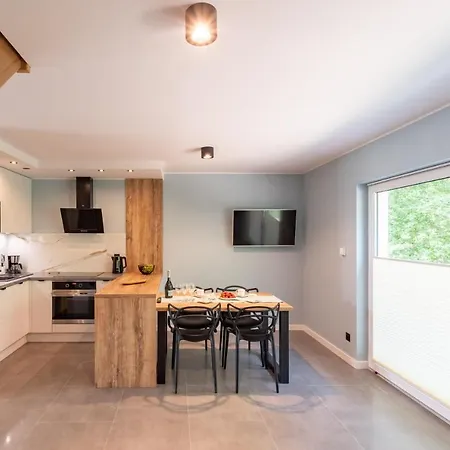 Apartment W Sam By Klif