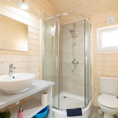 Goscinne Govinda Lodge *