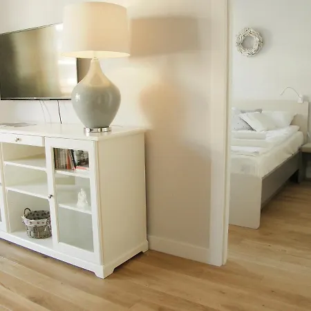 Na Wczasowej Apartment *
