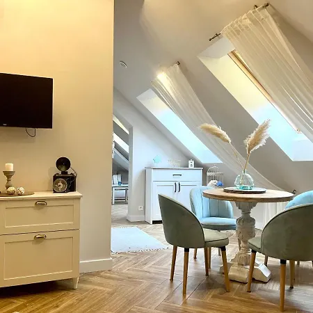 Kamienica Arte 5 Apartment *