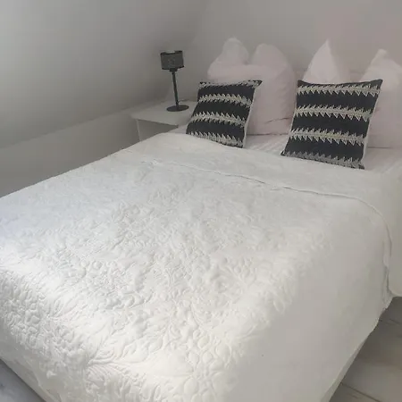 Marina Apartment *