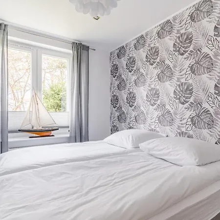 Apartment Plac Dabrowskiego