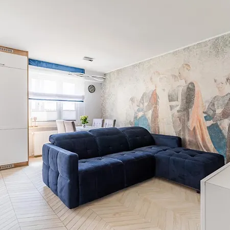 Plac Dabrowskiego Apartment