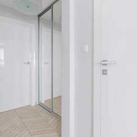 Plac Dabrowskiego Apartment *