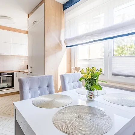 Apartment Plac Dabrowskiego *