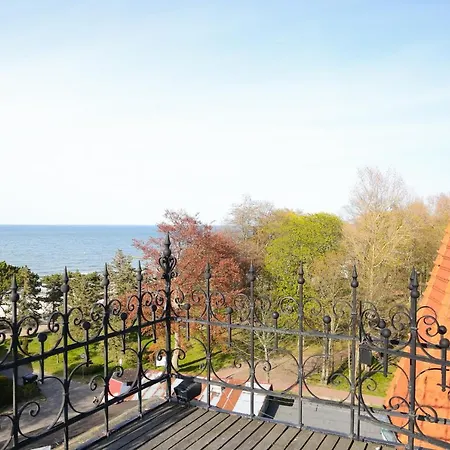 Bed & Breakfast Red 3*