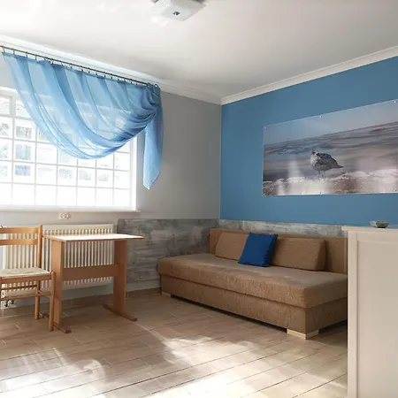 Pod Jaskolka Homestay Ustka