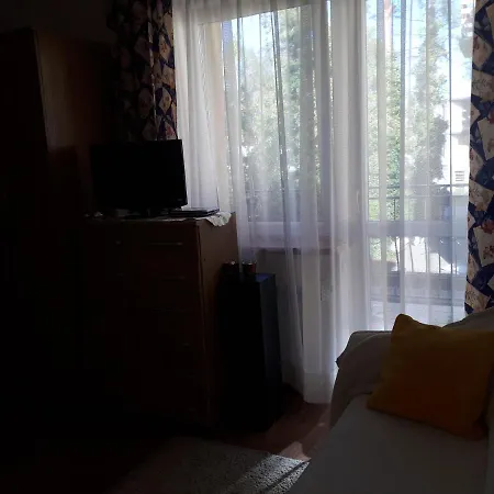 - Homestay *