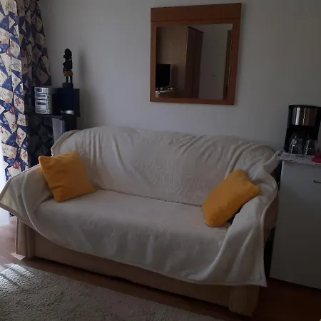 - Homestay *