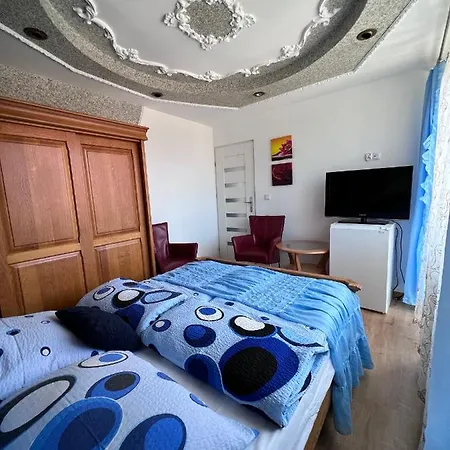 Barka Homestay *