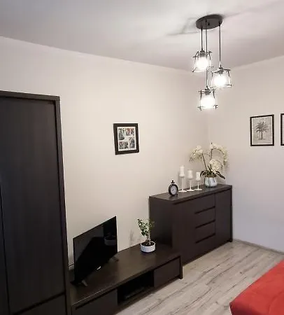 Trzypokojowy Apartament W Centrum Ustki *