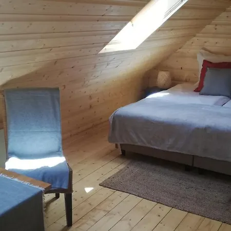 Woodorf-drewnem: Riverside Log With Outdoor Activities * Ustka