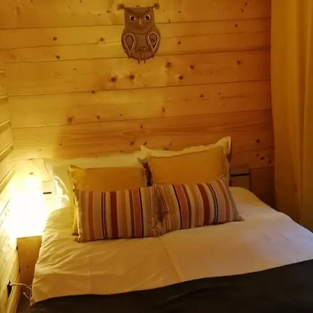 Woodorf-drewnem: Riverside Log With Outdoor Activities Holiday home Ustka