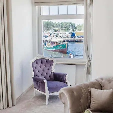 Columbus - Marynarki Polskiej 2 Bed & Breakfast Ustka