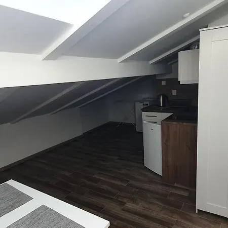 Na Poddaszu Czwarte Pietro Homestay Ustka