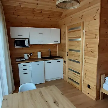 Gemini Minidomki Lodge