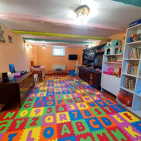 Przystan Wodnica Farm stay
