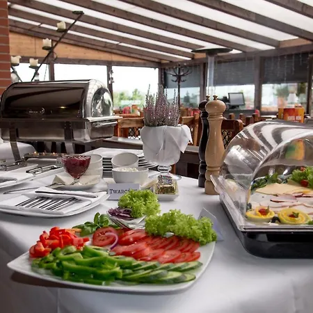 Bed & Breakfast Columbus - Marynarki Polskiej 2 *
