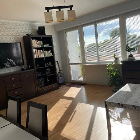 Aurelia Apartment