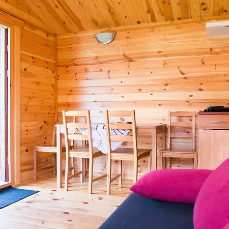 Letniskowe Zakatek Lodge *