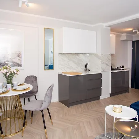 Apartment Delux Sun & Snow Przy Bulwarach W Scislym Centrum, Blisko Plazy Ustka