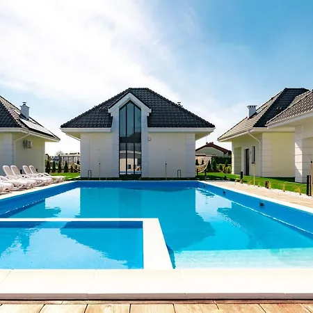 Family - Dwupoziomowe Z Basenem Holiday home