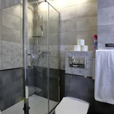 Samodzielne 3-pokojowe Mieszkanie Blisko Plazy Apartment Stolpmünde